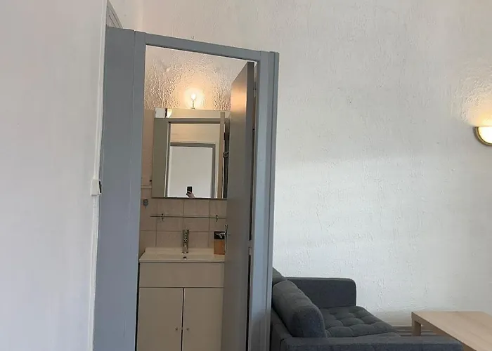 The Bright Cocoon - Charming In Апартаменты